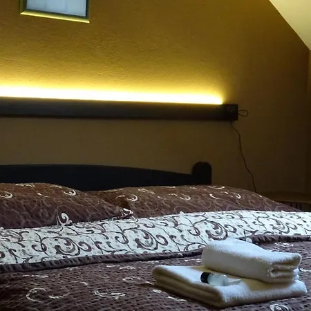 Restaurace A U Novaku Affittacamere 3*